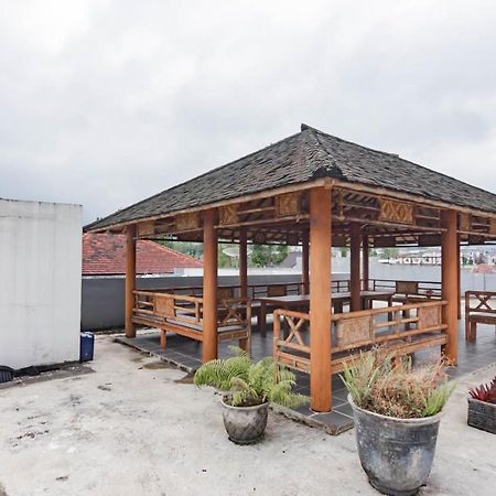 Reddoorz Near Lembang Park & Zoo 2 Hotel Exterior photo