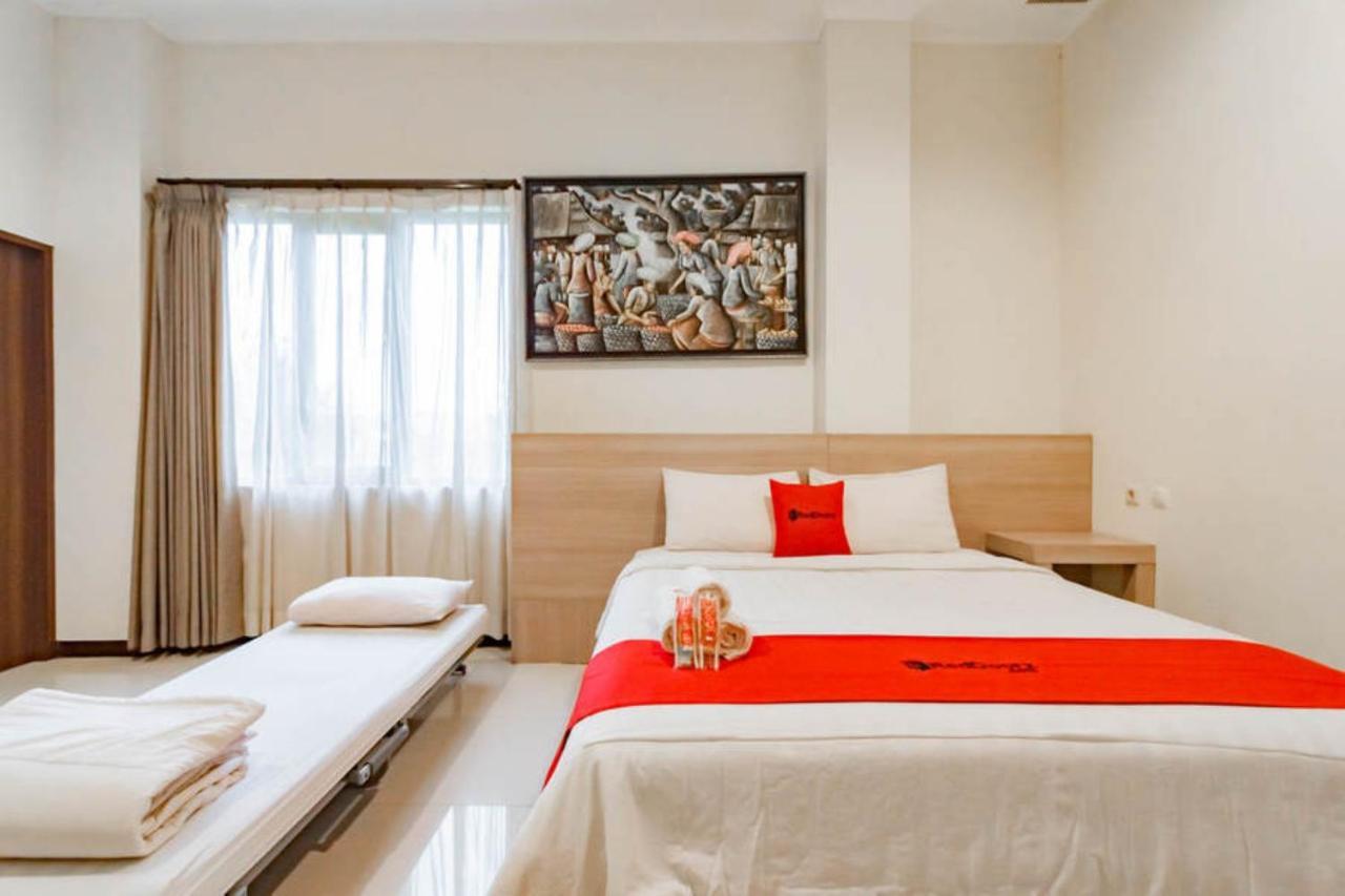 Reddoorz Near Lembang Park & Zoo 2 Hotel Exterior photo