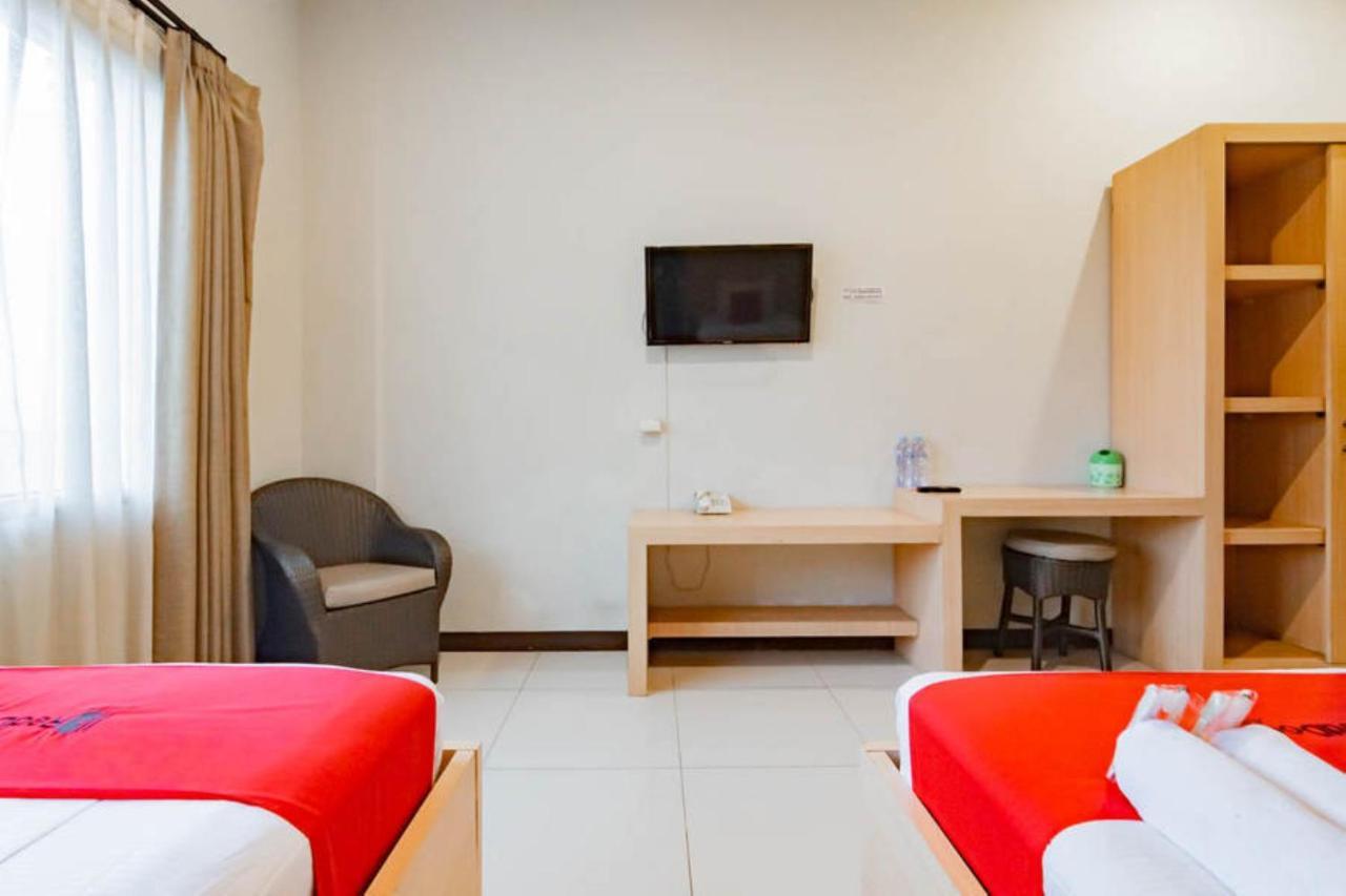 Reddoorz Near Lembang Park & Zoo 2 Hotel Exterior photo