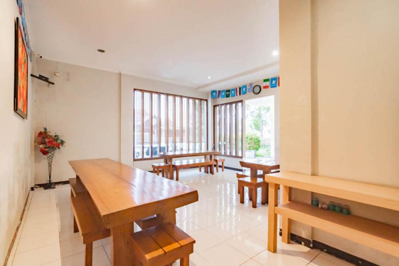 Reddoorz Near Lembang Park & Zoo 2 Hotel Exterior photo