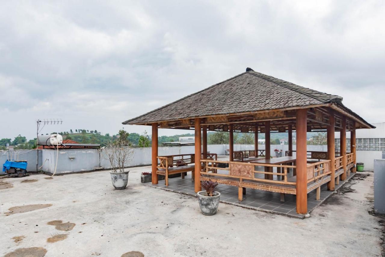 Reddoorz Near Lembang Park & Zoo 2 Hotel Exterior photo