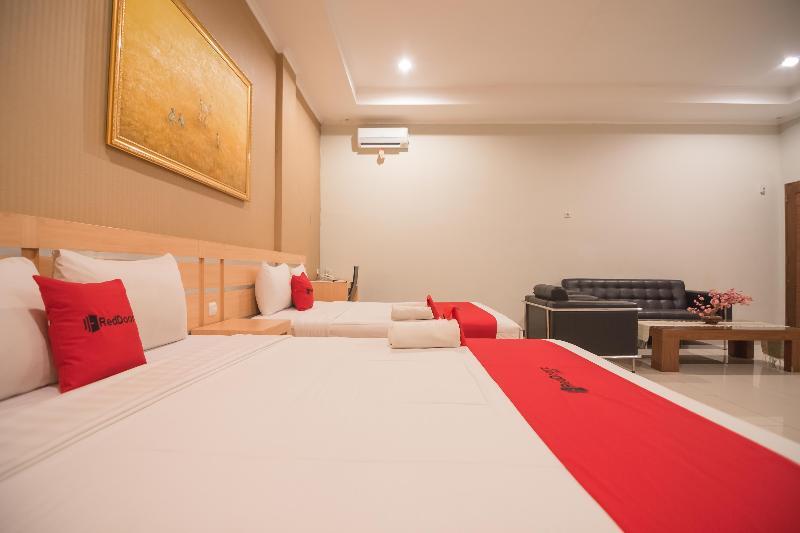 Reddoorz Near Lembang Park & Zoo 2 Hotel Exterior photo